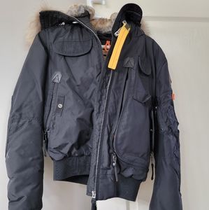 Black parajumpers gobi bomber jacket